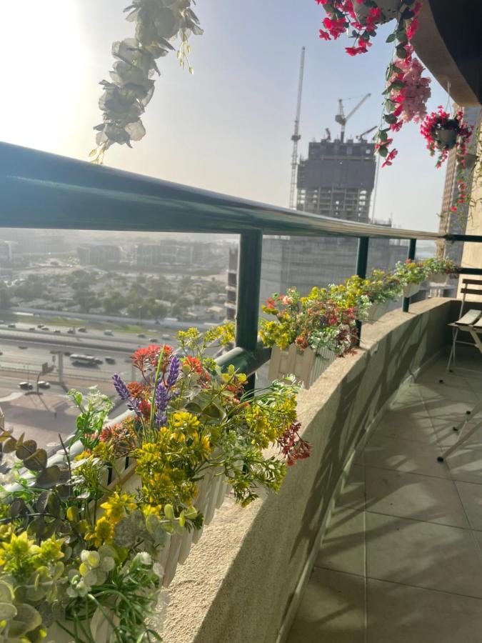 Хостел Dxb Backpackers Executive Дубай Экстерьер фото